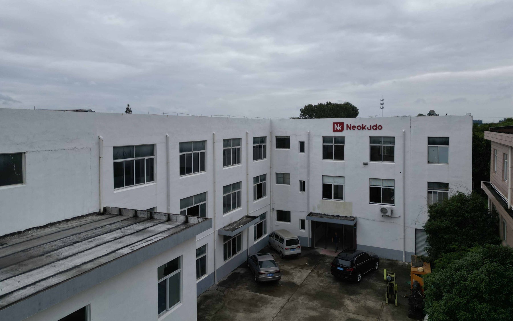 KUDOOUTDOORS factory and outdoor watersports product supply facility